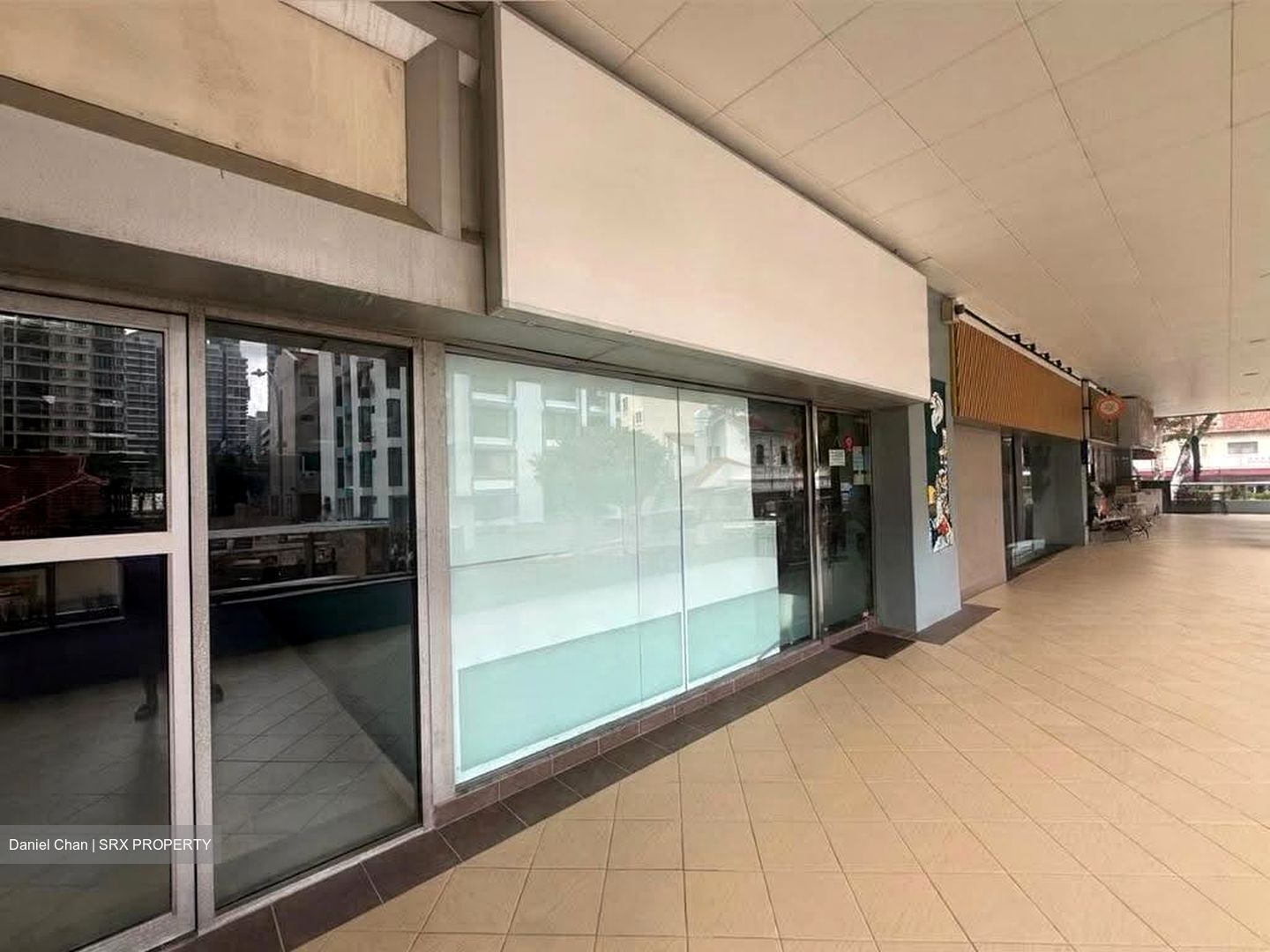 Balestier Plaza (D12), Shop House #611010671